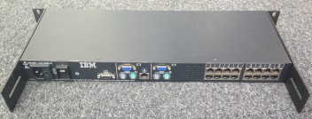 IBM 1735-2LX 17352LX KVM REMOTE 16-PORT 1U CONSOLE SWITCH 31R3136 31R3143