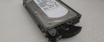 Hard Drive for IBM 26K5535 300GB 10K SCSI well tested working