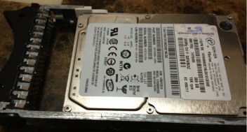 Storage server hard disk drive FC AC31 00Y5779 3TB 7.2K rpm 6Gb SAS 3.5" HDD for V5000
