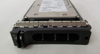 Hard Drive for DELL 73G SCSI 15K.4 ST373454LC C5690 well tested working