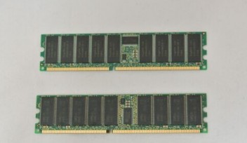 Memory for Sun 370-7973 PC2700R-25331-C0 1Gb DDR333 CL2.5 ECC Reg  well tested working 