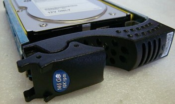 Hard Drive for EMC146G 10K.7 FC ST3146707FCV 9X2007-031 005048563 well tested working