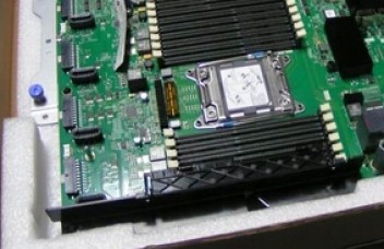 Motherboard for 81Y3702 X3750M4 8722 well tested working 