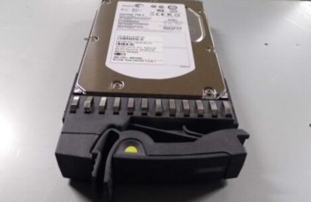 300G FC Hard disk ST3300655SS 15K.5 X287A-R5 SP-287A-R5 95P5066 95P4255 for NetAPP storage