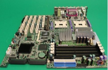 IBM X SERIES 225 MOTHERBOARD SERVER BOARD 23K4013 Original  Refurbished