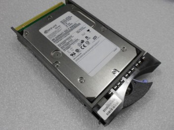Hard Drive for  IBM 53P3240 53P3360 73GB 15K SCSI well tested working