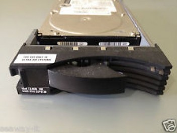 IBM 07N8772 24P3706 73.4GB 10K 3.5" Internal SCSI Hard Drive