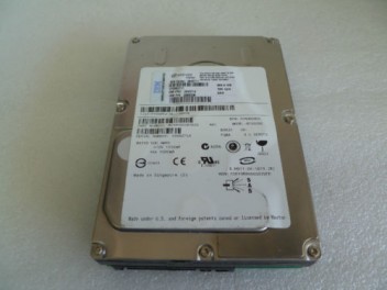 Server hard disk 26K5714 39R7344 300GB 10K 3.5" SAS hot swap HDD,for System X3400,X3450,X3500,X3650