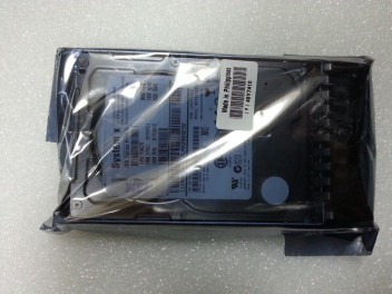 81Y9672 81Y9670 300GB 2.5" 15K 6GB SAS server hard disk drive, for x3400M2 x3500M2 x3650M2 x3400M3 x3650M3