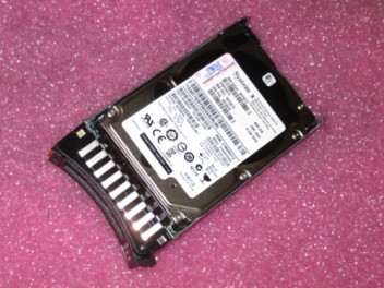 Server hard disk drive 90Y8872 90Y8873 600GB 2.5" SAS 10K hot-swap hdd, for x3400M4 x3550M4 x3650M4