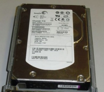 Seagate ST3146707FC 146GB 10K rpm 8MB FC server hard disk drive
