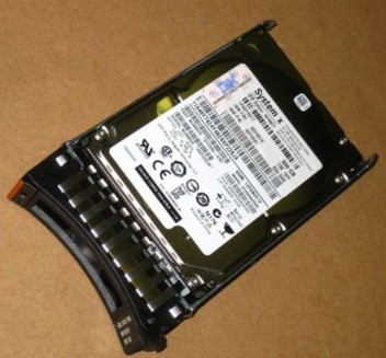 Server hard disk drive 90Y8877 90Y8879 300GB 2.5" SAS 10K SFF hdd, for x3400M4 x3550M4 x3650M4