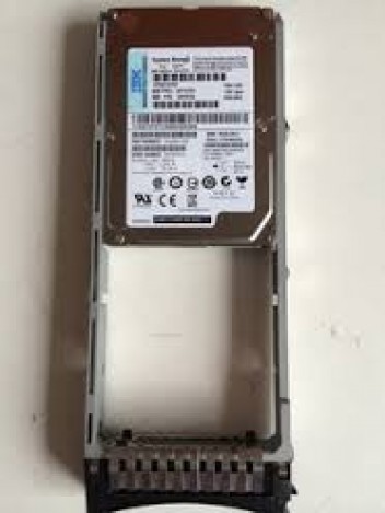 IBM Storage server hard disk drive FC AC51 00Y5797 300GB 15000 rpm 6Gb SAS 2.5" HDD for V5000